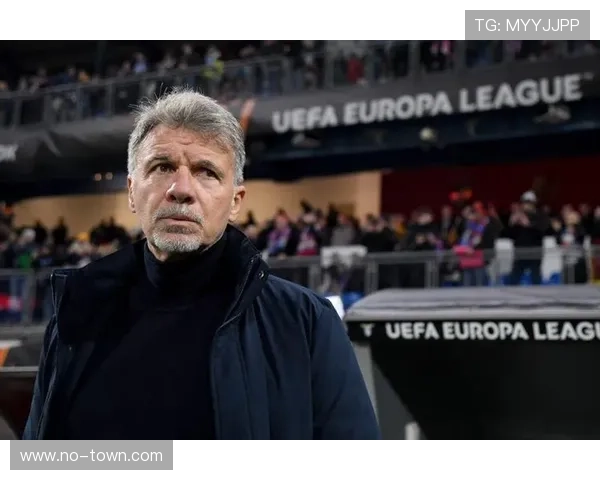 巴斯托尼遭社交媒体风暴 球员积极应对